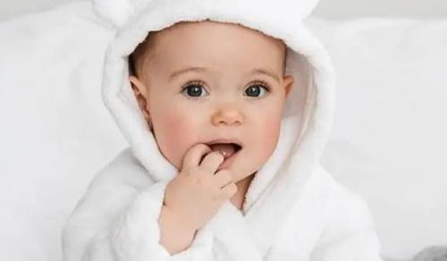 2024年农历二月二十八出生的男宝宝取名 前程光辉的男宝宝取名